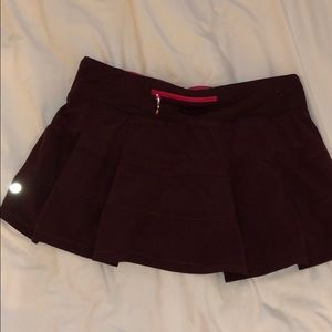 Burgundy Lululemon pace revival skirt